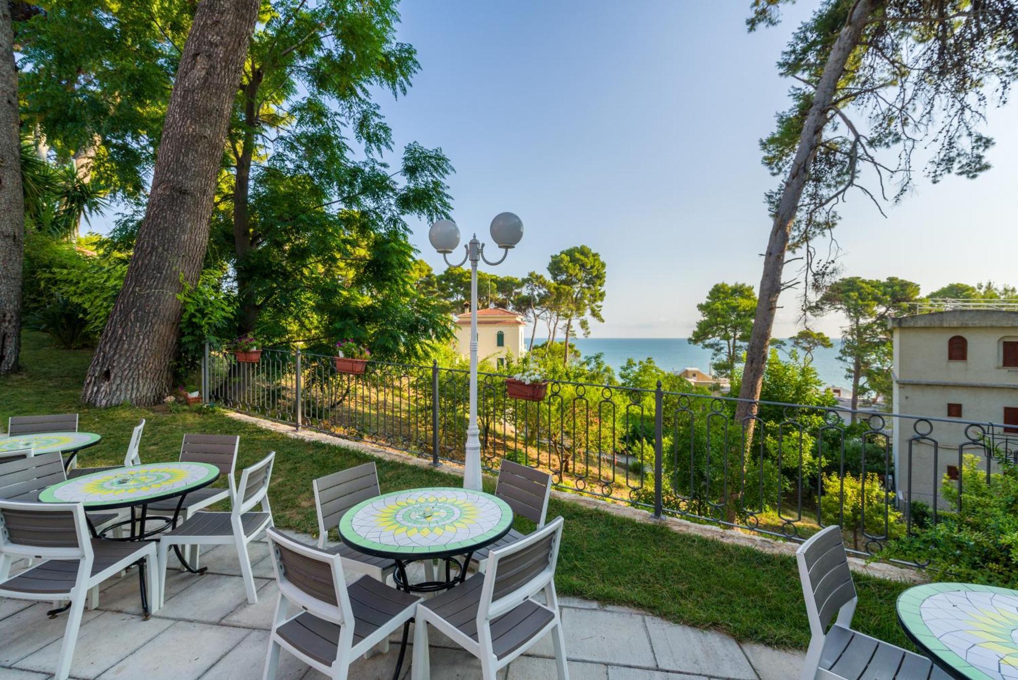 Park Maria Hotel San Menaio