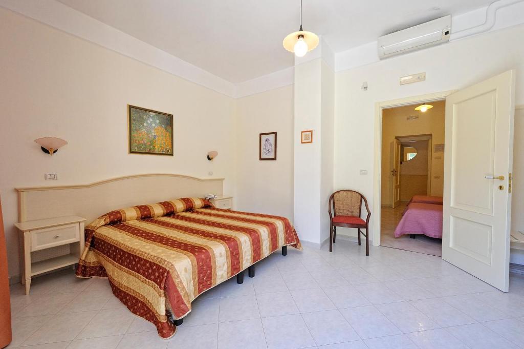Hotel Park Maria San Menaio